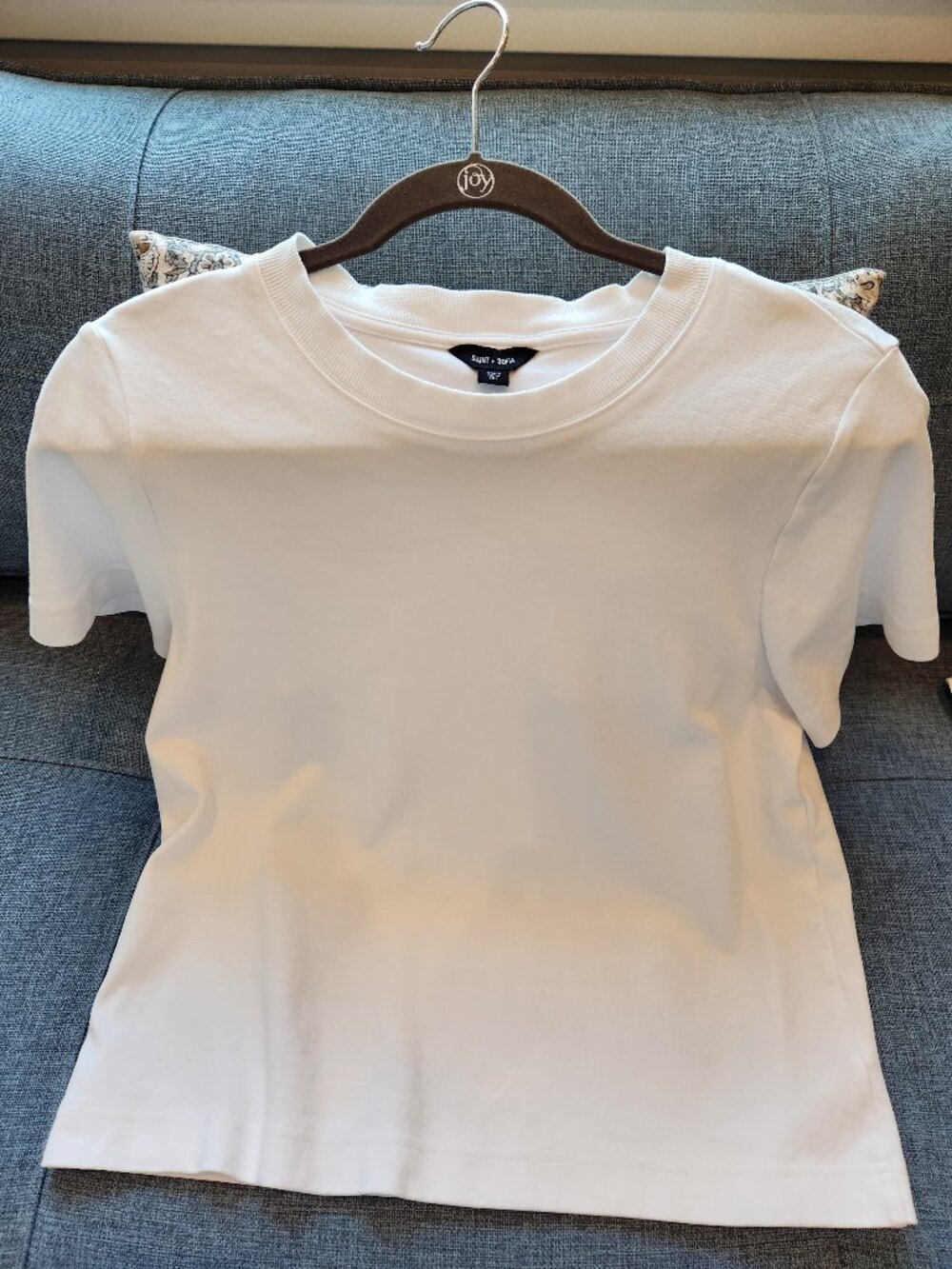 Saint + Sophia Chelsea Crew Neck Tee - Size 10